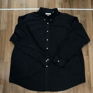 Roundtree & Yorke Men's Dark Button-Down Shirt